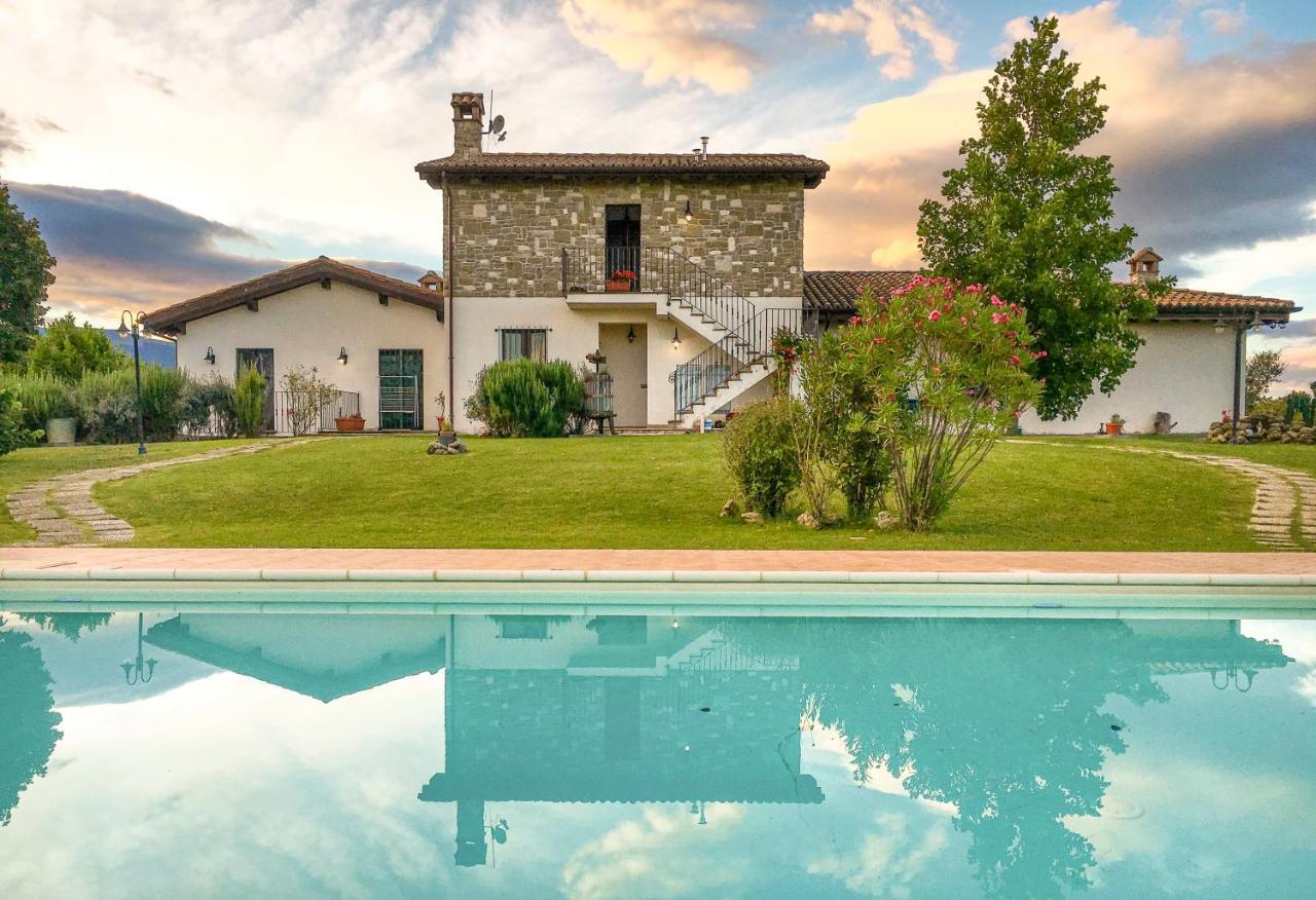 Petrignano B&B Villa Barbarossa المظهر الخارجي الصورة