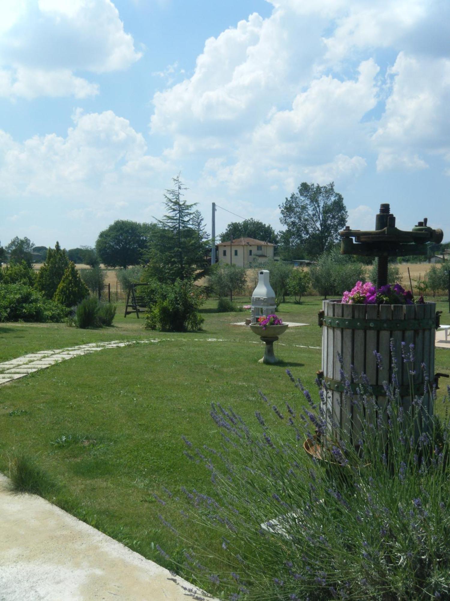 Petrignano B&B Villa Barbarossa المظهر الخارجي الصورة
